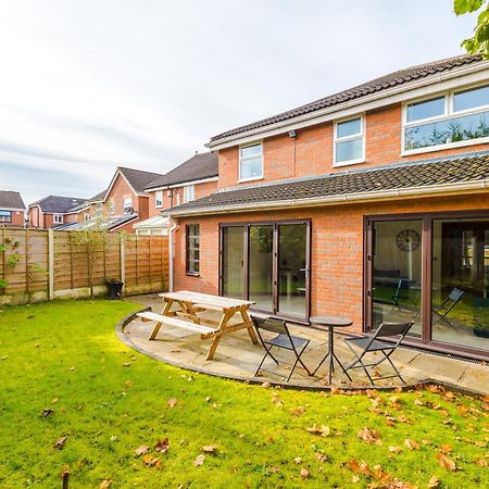 The Green- Beautiful & Spacious 5 Bed Detached In Worsley, Manchester Екстериор снимка