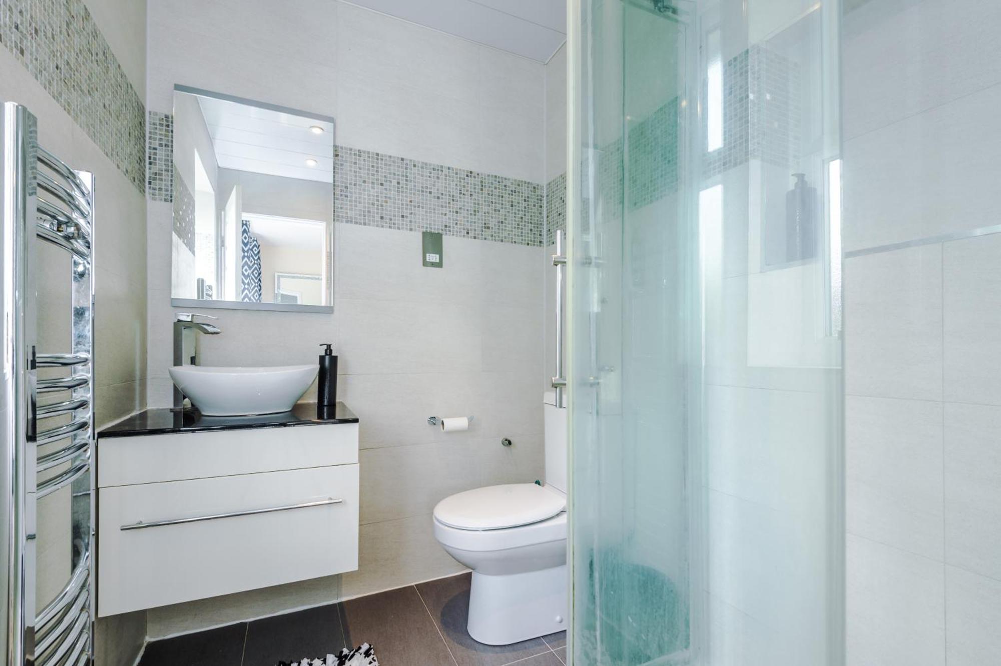 The Green- Beautiful & Spacious 5 Bed Detached In Worsley, Manchester Екстериор снимка